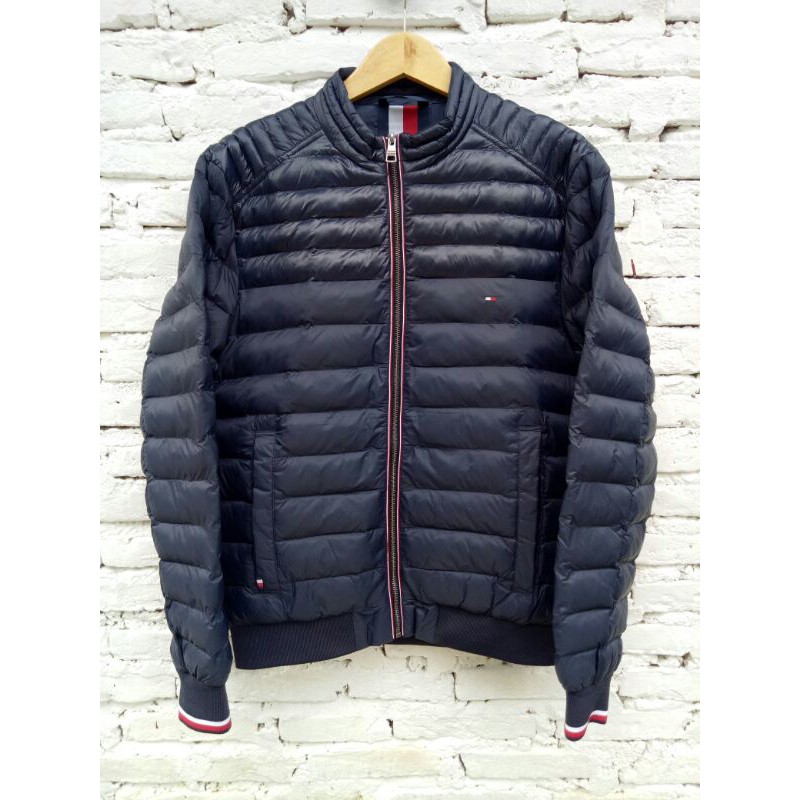 SIZE M Fit XL- Jaket Bomber Bulu Angsa Tommy Hilfiger / Jaket Pria / Jaket Cowok / Jaket Windbreaker