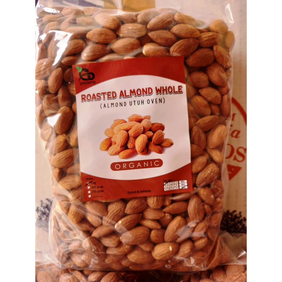 Kacang Almond Panggang Kupas 500 Gram