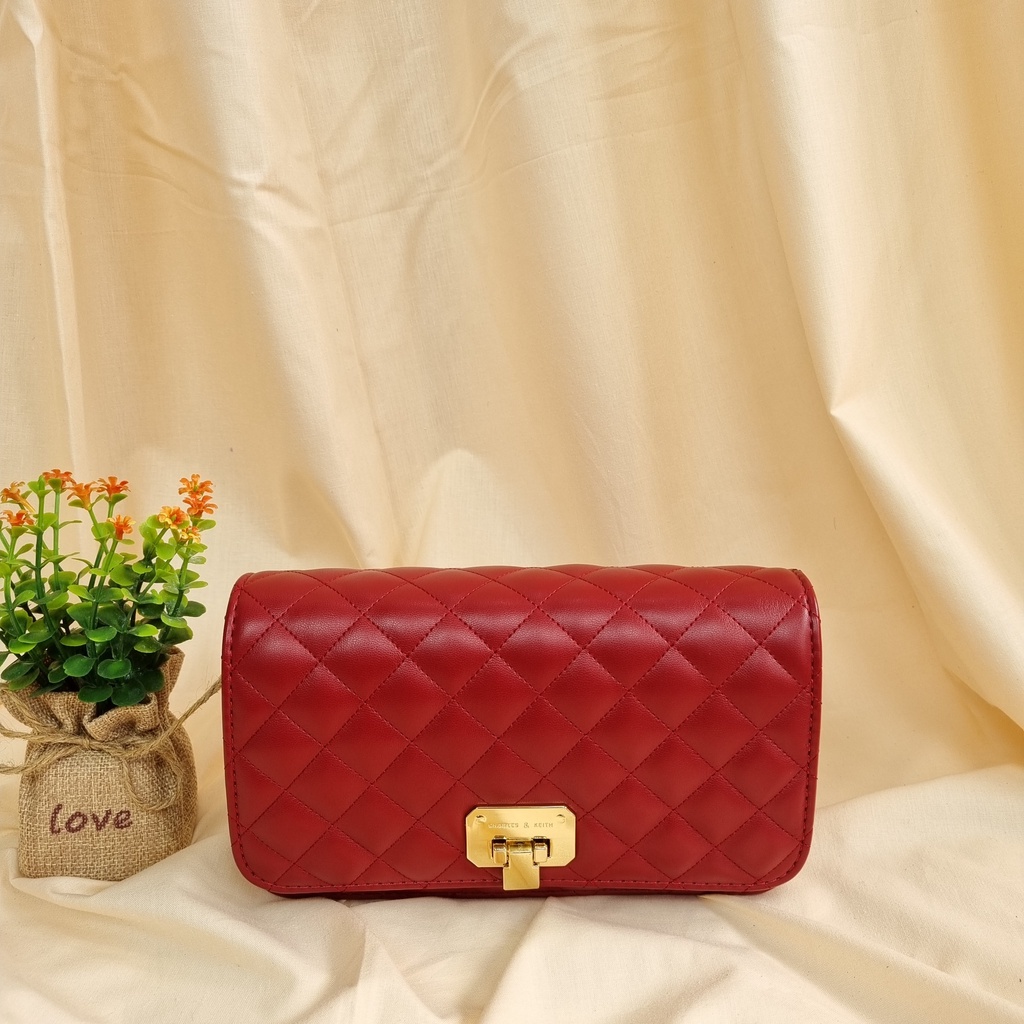 TAS CK WANITA QUILTED CLUTCH