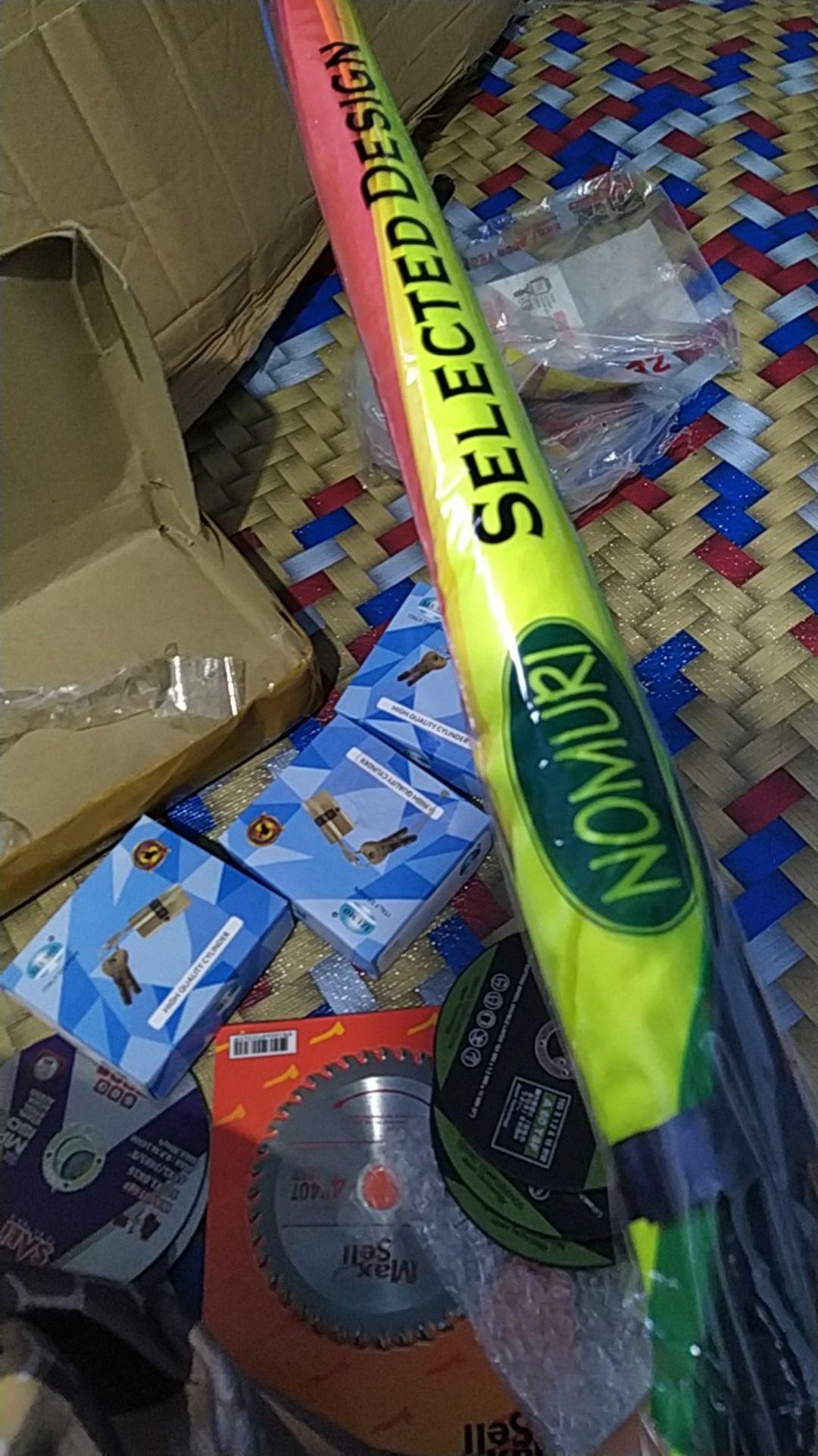 Payung Jumbo Pelangi