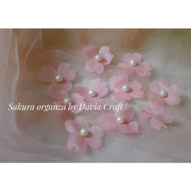 SAKURA ORGANZA PEARLY