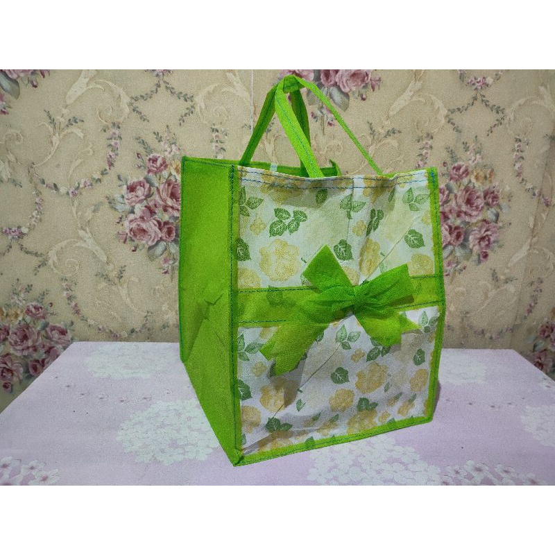 Tas hajatan pita motif