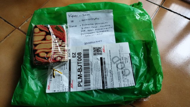 Setelan Waka Tidye Warna