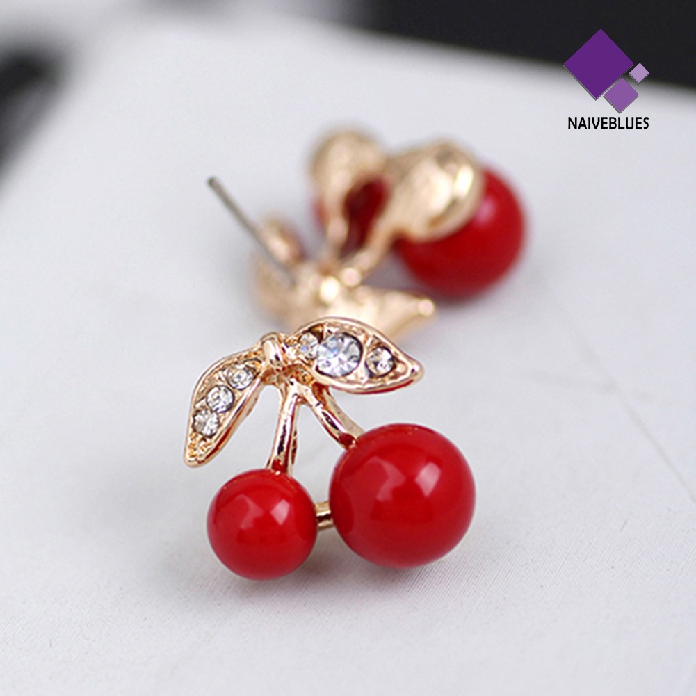 Anting Manik-Manik Ceri Merah Berlian Imitasi Bahan Alloy Warna Emas Untuk Wanita