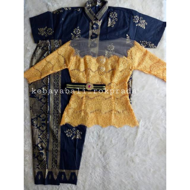 Couple batik couplekeluarga