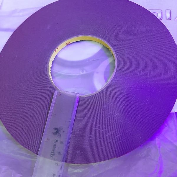 

Terbaru Lem Double tape 3M lebar 0.8 mm Roll Besar 6.5 Cm ssm