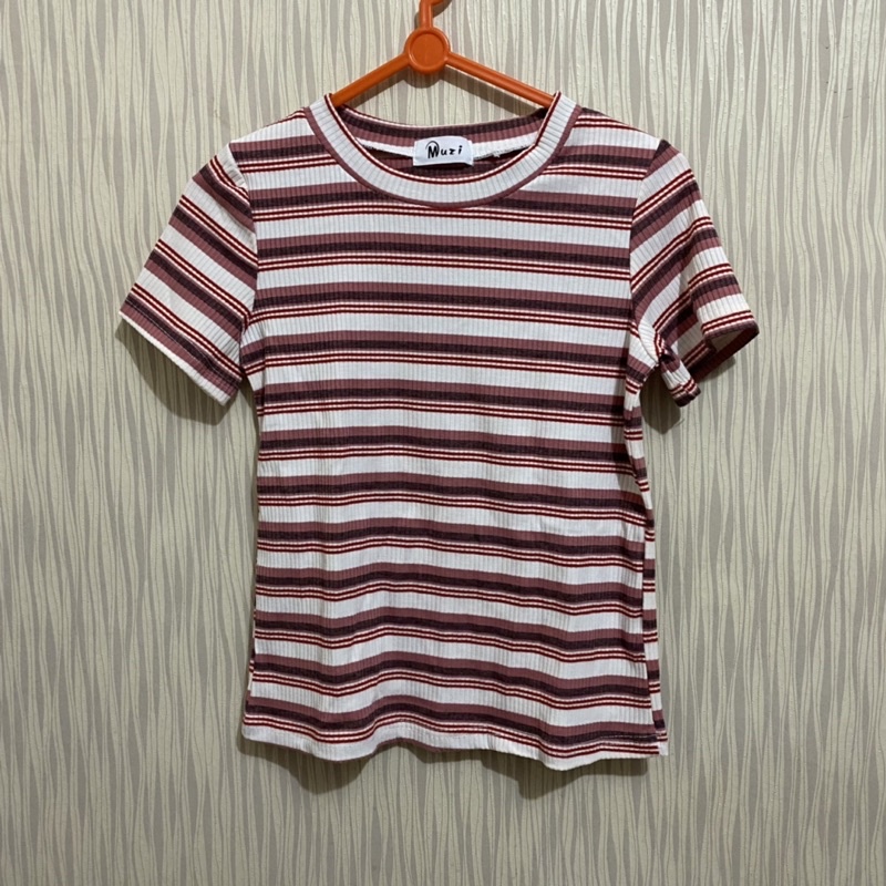 Preloved top garis merah rib ribbed knit rajut knitted stripe lucu bagus crop atasan cewe bukan h&m 