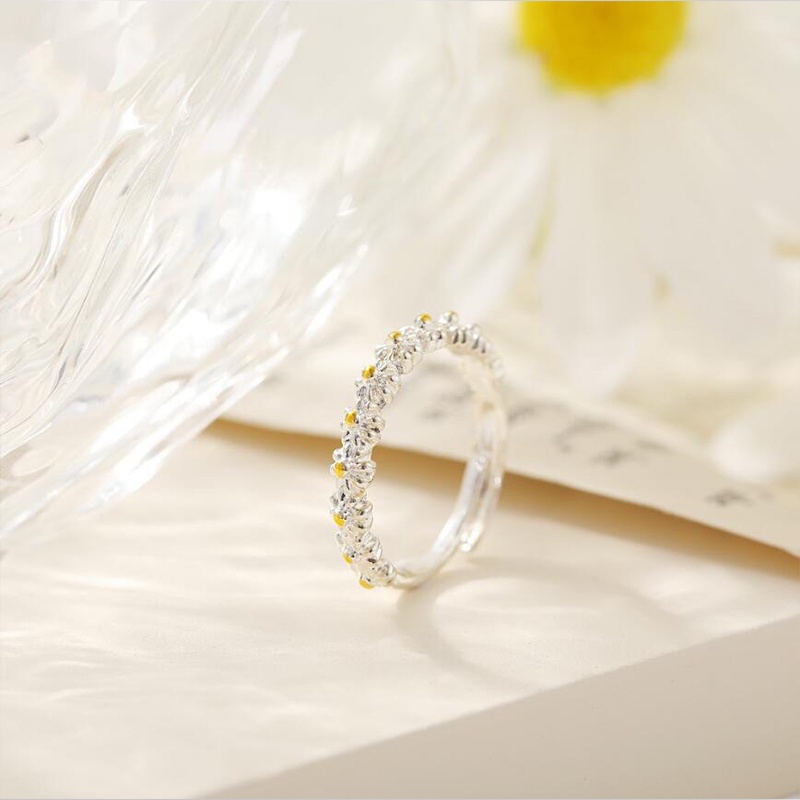 【READY STOCK】2023 Retro Daisy Ring Korean Adjustable Rings for Women Jewelry Accessories Kreatif Sederhana