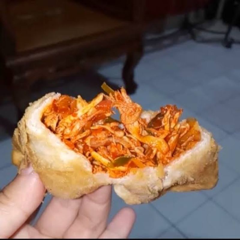 

Cireng isi Ayam goreng