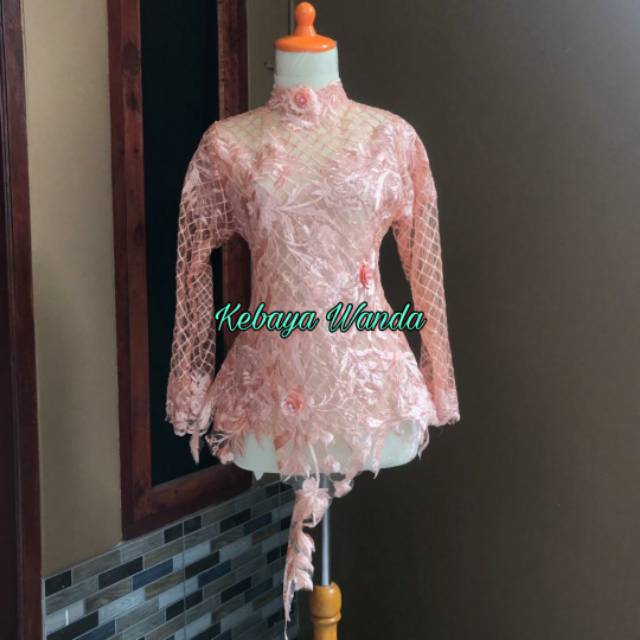 (PO) Kebaya Atasan Bunga 3D + Tulle Kotak / Kebaya Pengantin / Kebaya Wisuda Modern