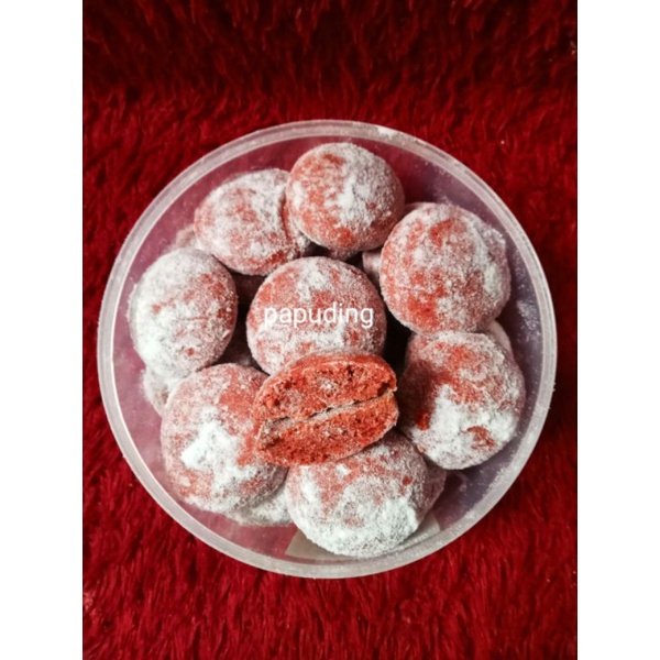 

cookies red Velvet / kue kering lebaran natal toples uk 500 gram