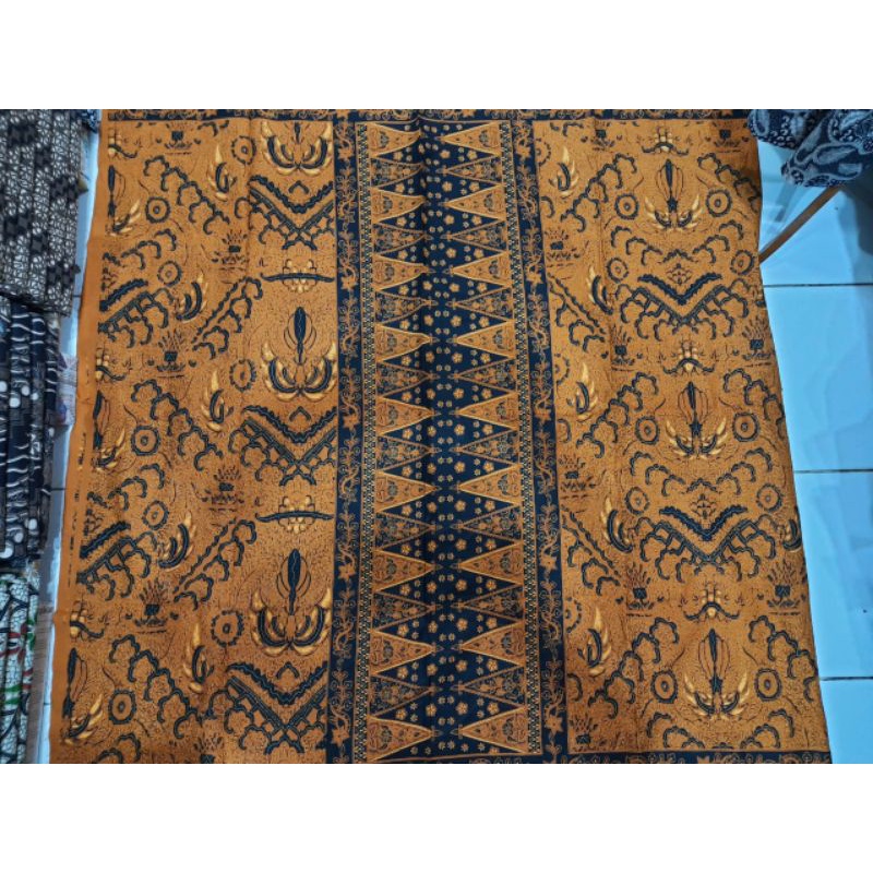 Sarung batik kwalitas bagus batik solo batik sragen batik Indonesia budaya Indonesia batik katun
