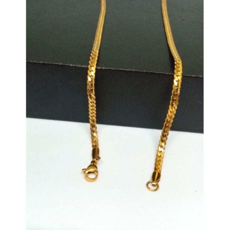 kalung titanium pria wanita model gepeng sisik naga emas