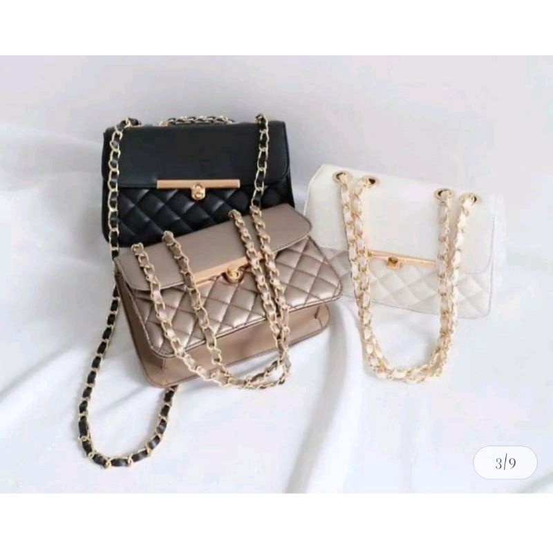 tas slempang wanita cantik