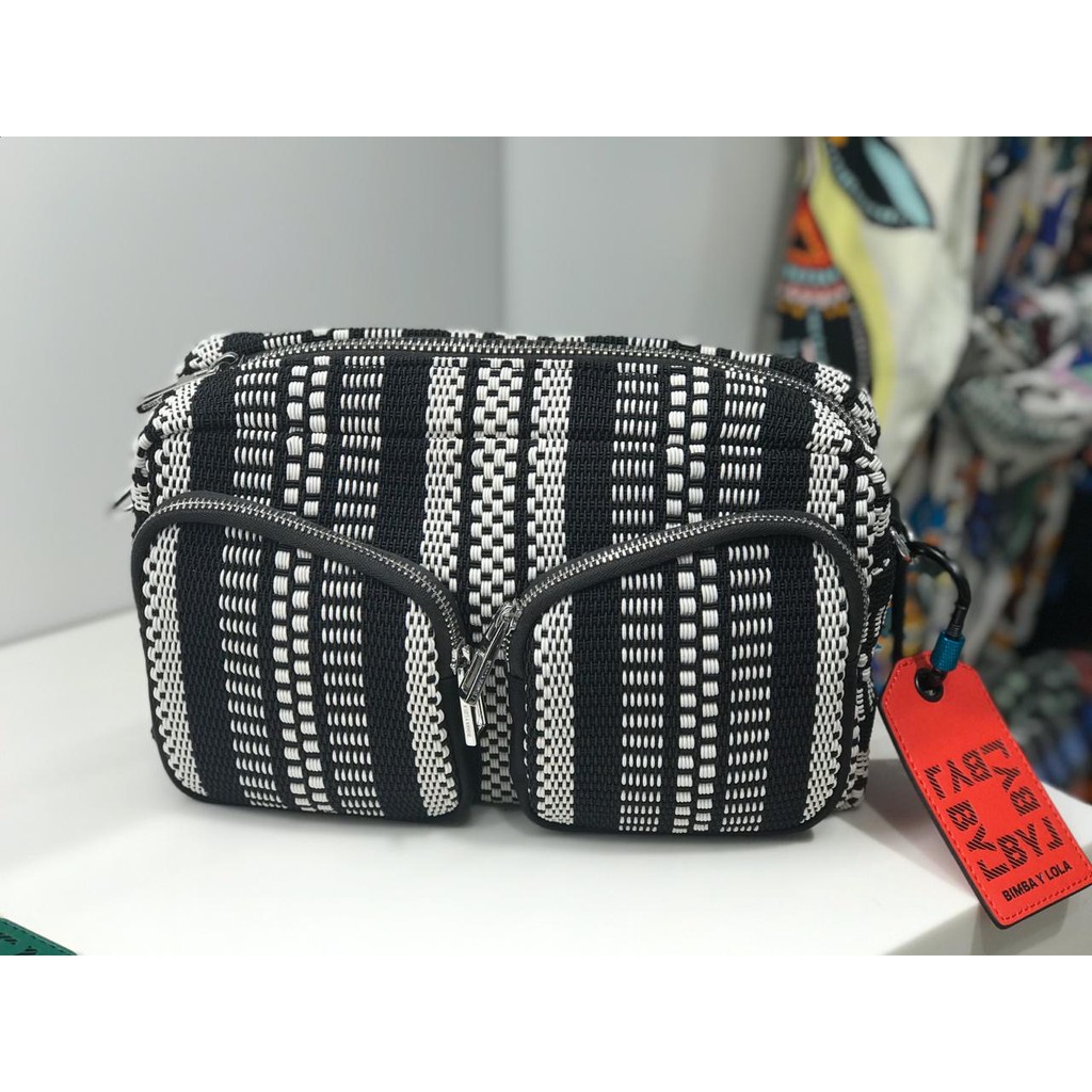 Ready Stock Bimba Y Lola tas selempang crossbody bag authentic plaited black white medium pockets
