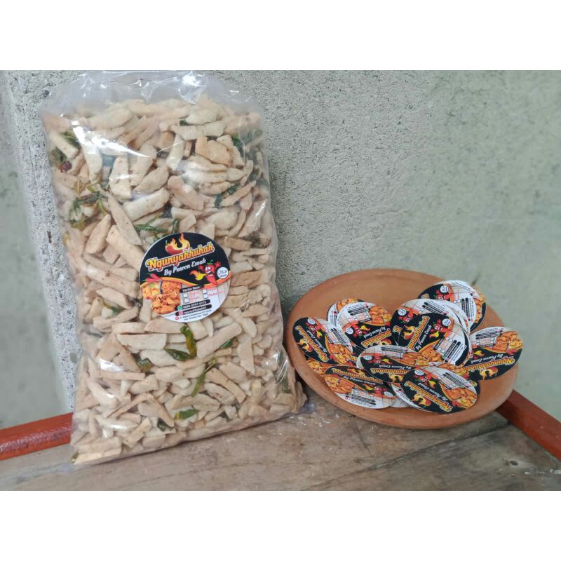 

❤️NGUNYAH❤ ️BASRENG DAUN JERUK PEDAS 1KG