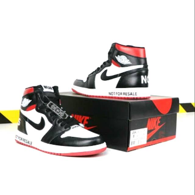 Sepatu Nike Air Jordan 1 Retro High OG 