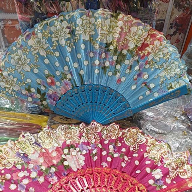 Souvenir kipas saten gliter grosir