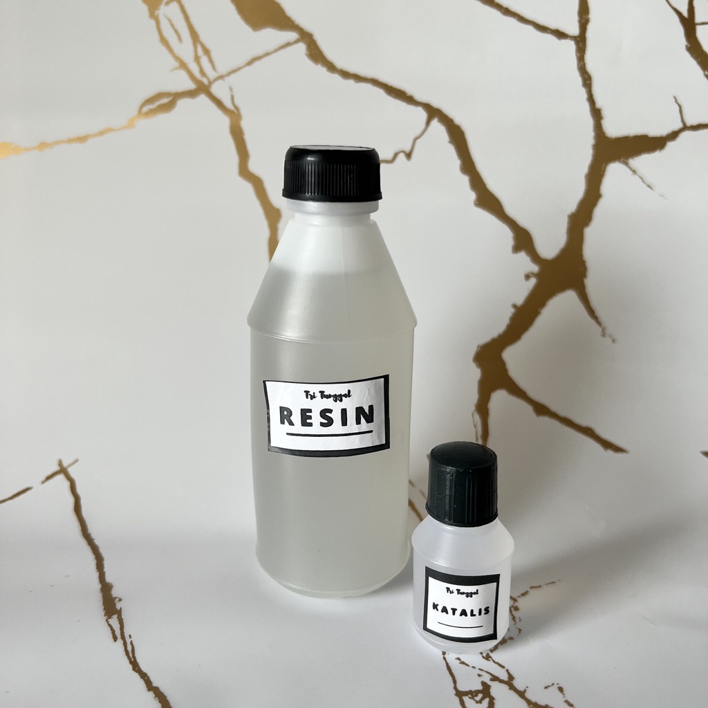 RESIN 100 ml + Katalis Premium Bening Recin Recine Catalis Liter Fiber Acrylic DIY Prakarya Kerajinan Craft Crafting Art Seni Kesenian Kertakes Air Cair Cairan Liquid Alat Peralatan Perlengkapan Home Stuff Tools Rumah Tangga Grosir Prakarya Malang