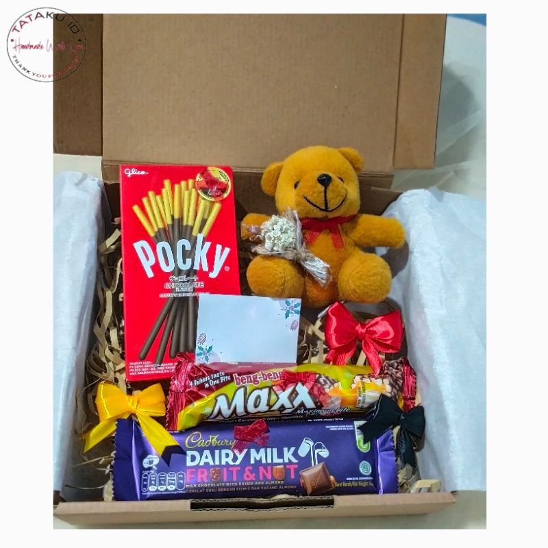 

HAMPERS BONEKA/VALENTINE/ULANG TAHUN MURAH