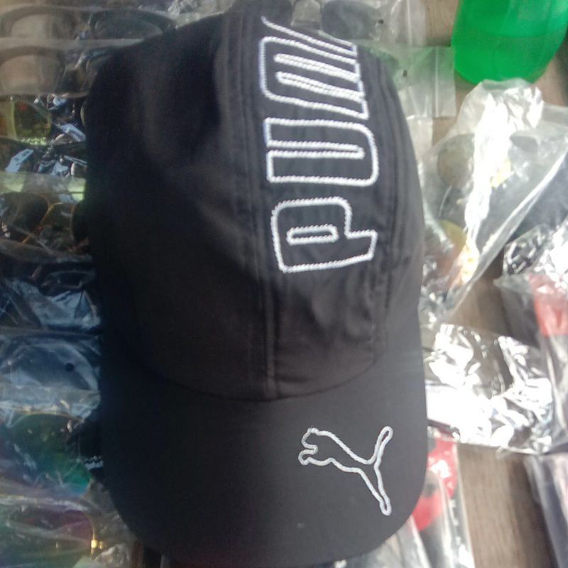 topi parasut