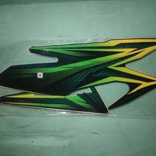 Sticker & Striping RX KING 2002 tangki Hijau luwes