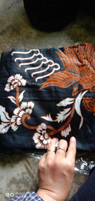 Maura Couple - Sania Ruffle Batik Couple