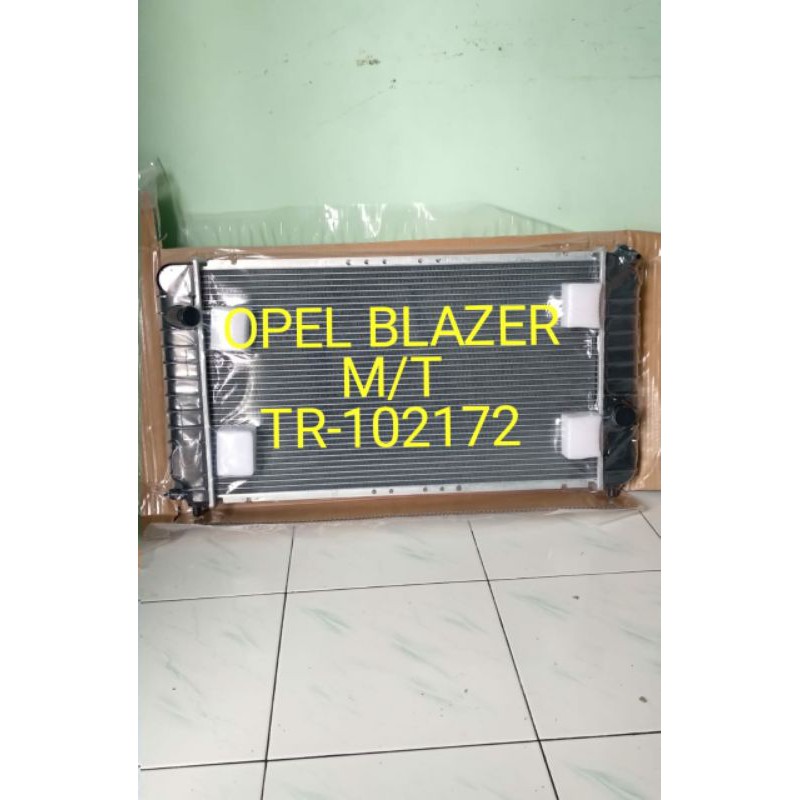 radiator opel blazer