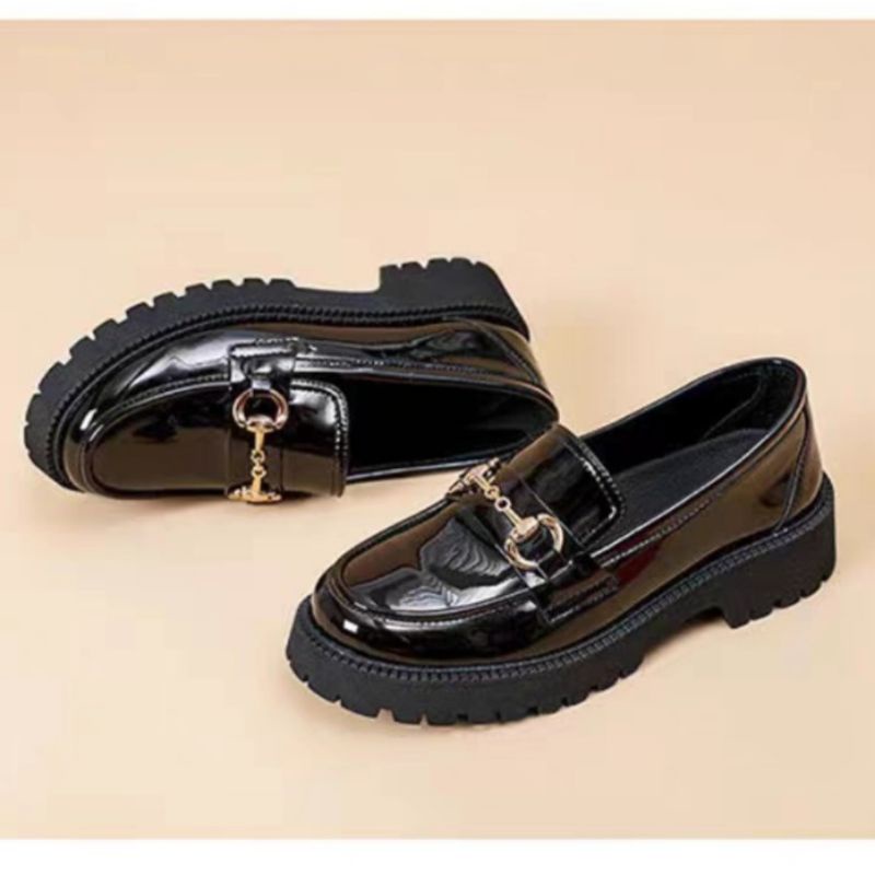 Sepatu Docmart Wanita Hitam Glosy Hak Datar Kasual Import Premium DF 566 Sepatu Flat Loafers Kulit Cewek Kekinian Fashion Korean Style 8045