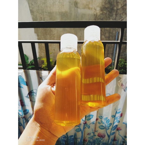 

virgin coconut oil/Minyak kelapa asli