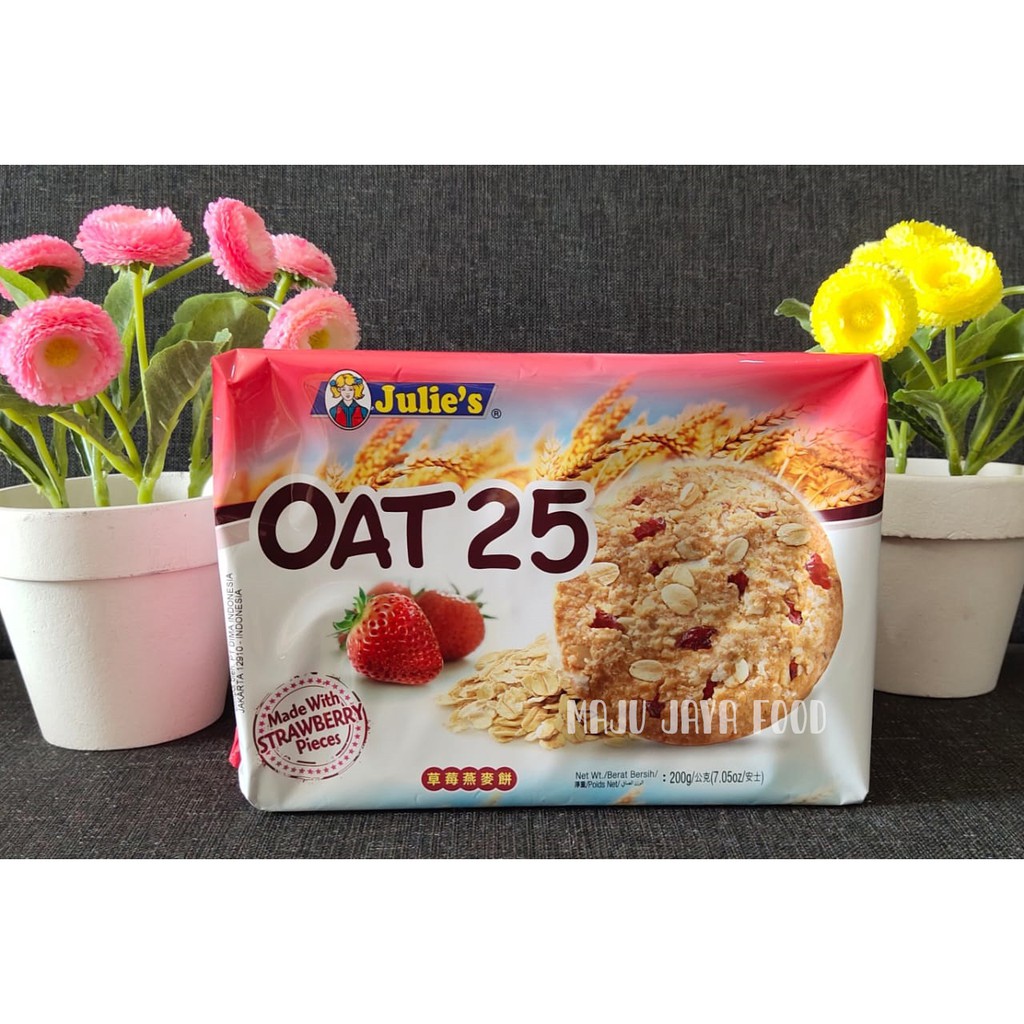 

Julies Oat 25 / Julies Strawberry / Biskuit Gandum 200 g