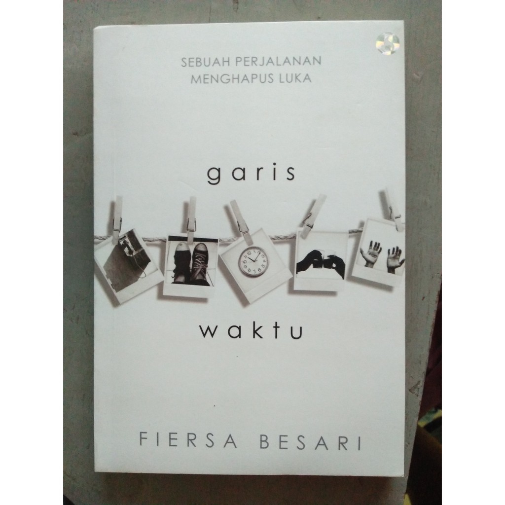Novel Second/Bekas "Garis Waktu" Fiersa Besari