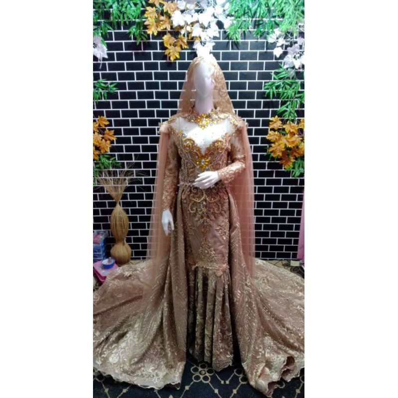 dress slim ekor