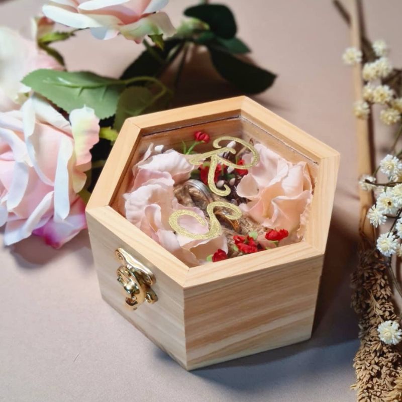 Ring Box Hexagonal/Kotak Cincin Kayu Hexagonal/Ringbox Simple Cantik