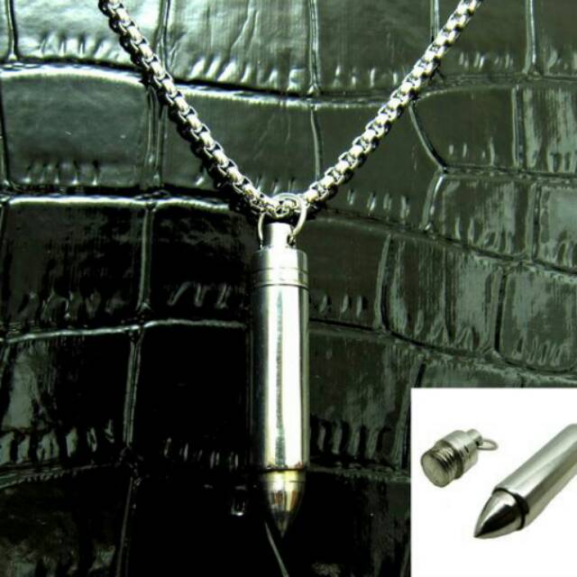 Kalung mens bandul peluru