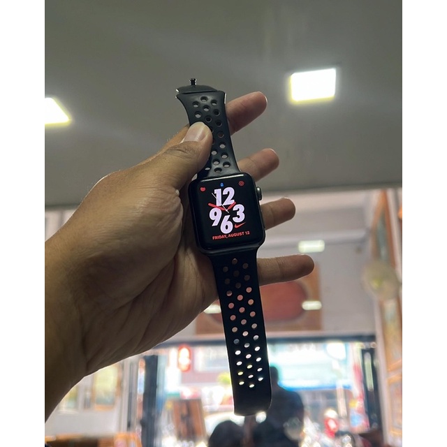 apple watch series 3 42mm nike series