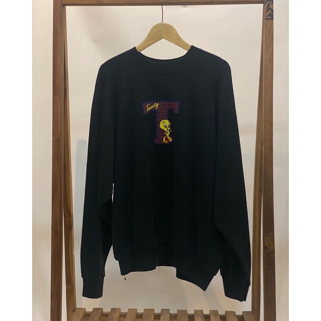 VINTAGE LOONEY TUNES CREWNECK