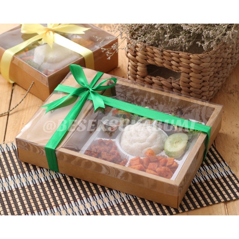 

Box Hampers Mika / Box Makanan Premium 29.5 x 21.5 x 5.5