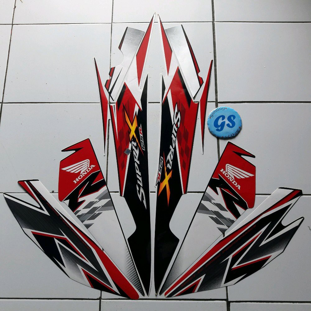 Variasi striping supra x 125 2010 putih-merah
