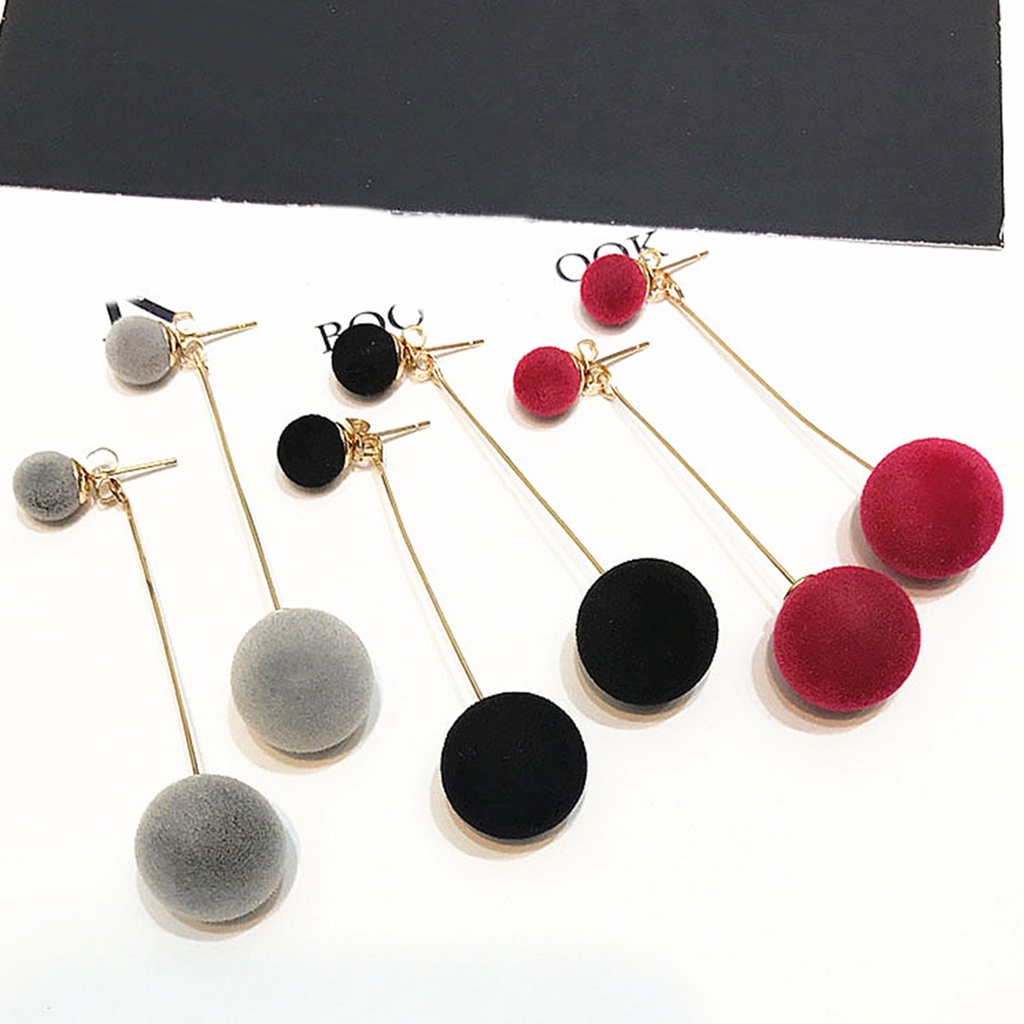 Hu Hu Hu Hu Hu Alat Bantu Pasang Kacamata♡ Anting Tusuk Gantung Panjang Wanita Desain Bola Bulu Gaya Elegan Untuk Hadiah