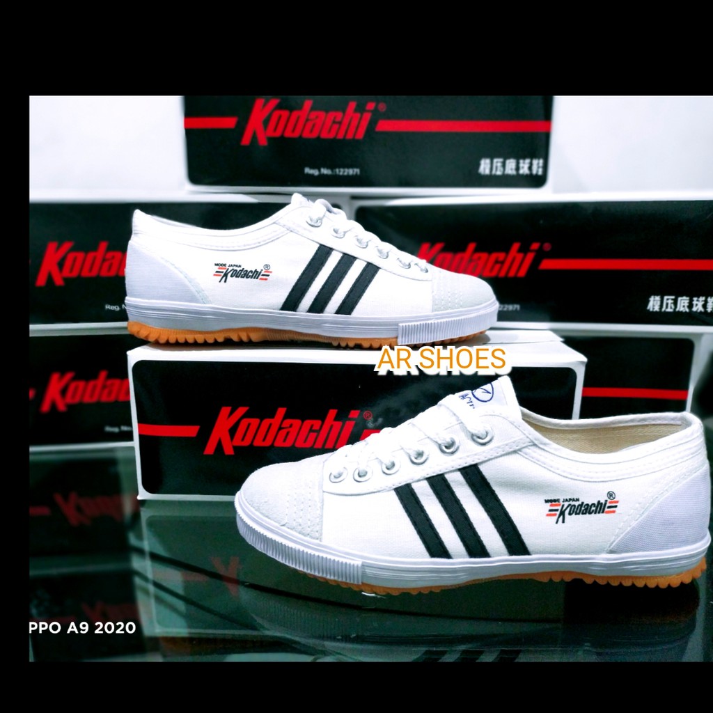 SEPATU KODACHI 8111 PUTIH HITAM /KODACHI 8111 PUTIH/KODACHI CAPUNG 8111/SEPATU OLAHRGA KODACHI PUTIH