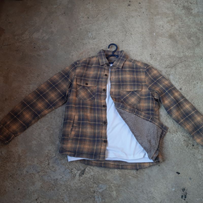 flanel sherpa UNIQLO