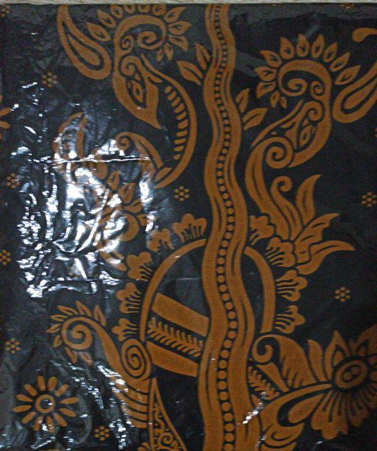 Kain Batik Solo (grounding) Motif Keris Warna Coklat