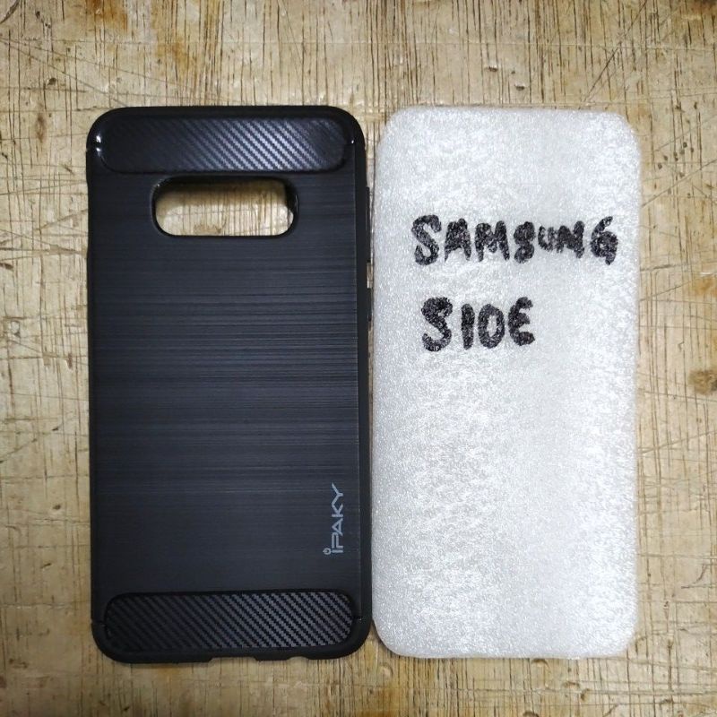 SAMSUNG S10E softcase silikon karet hitam mantul murah meriah