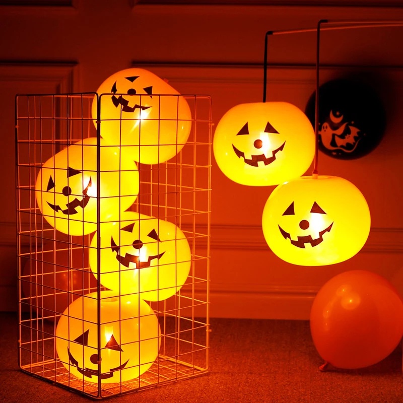 5pcs / Set Balon Latex Bentuk Labu Halloween Dengan Lampu LED Tenaga Baterai Untuk Dekorasi Pesta