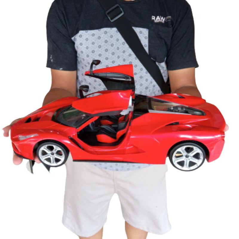 RC famus jumbo remote control sedan ferrari buka tutup mobil remot kontrol besar