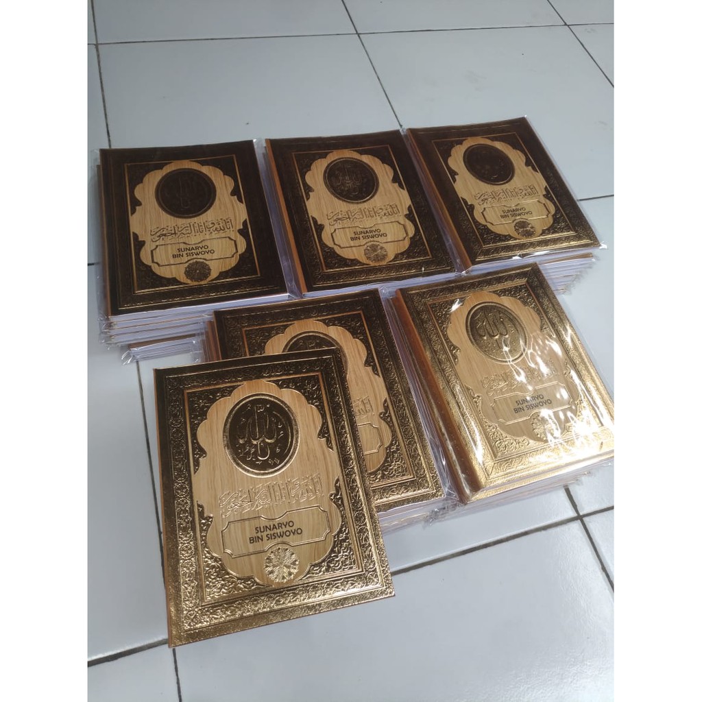 

BUKU YASIN DAN TAHLIL 128 HAL SOFT COVER, COVER EMBOS EMAS