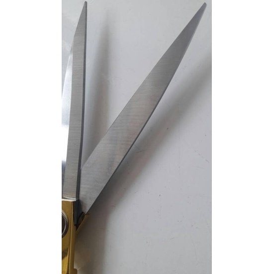 

Delica Gunting Kain 9.5 In