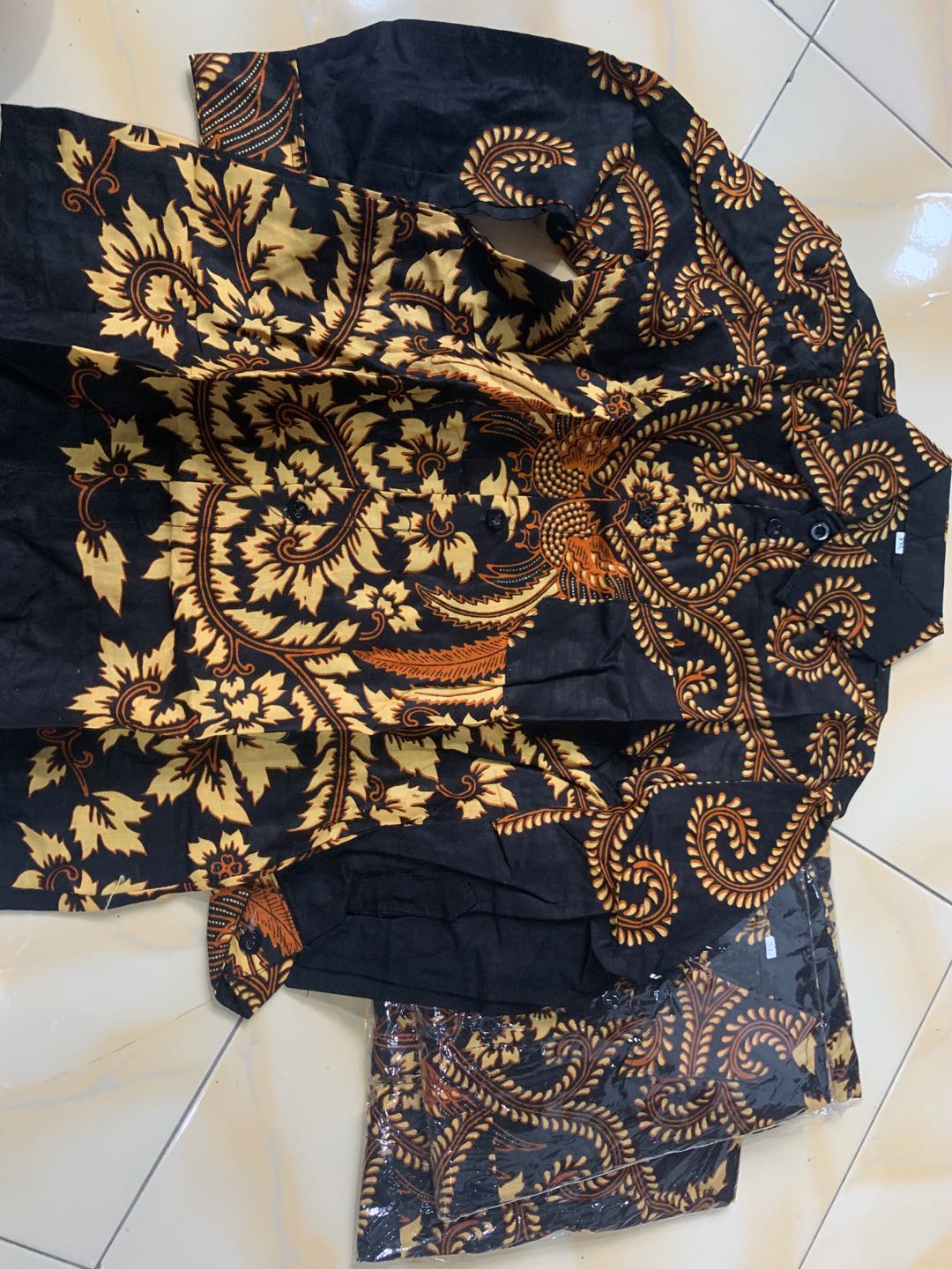 Batik Couple Keluarga Sania Ruffle Ori Ndoro Jowi Dnt Motif Pare Ngadek