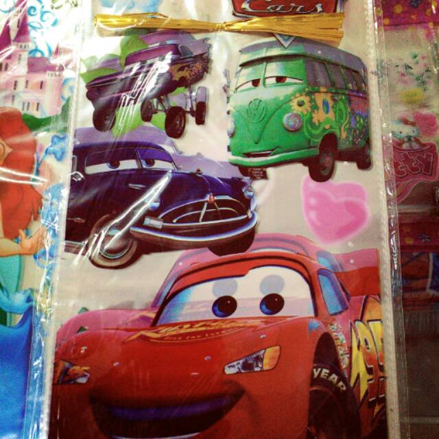 

Plastik Kantong Souveni Ultah GoodyBag Disney